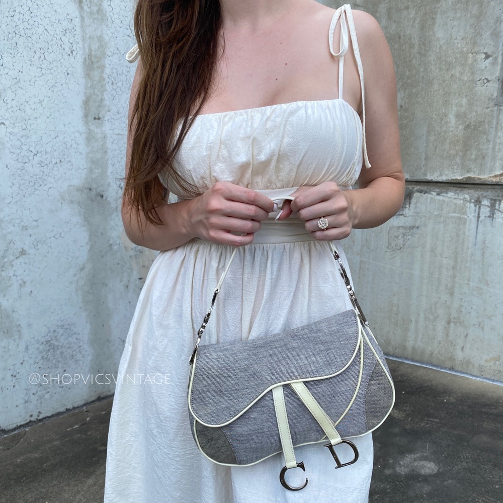 ☁️SOLD☁️ DIOR DOUBLE SADDLE BAG - Picture 2 of 16